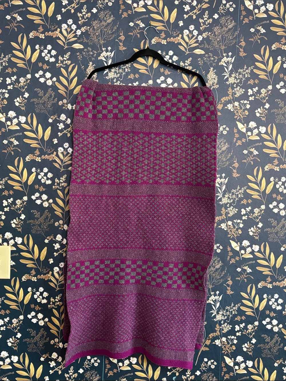 Ekotree Cashmere Travel Wrap Soft Patterned Knit Wrap Scarf in Magenta Purple